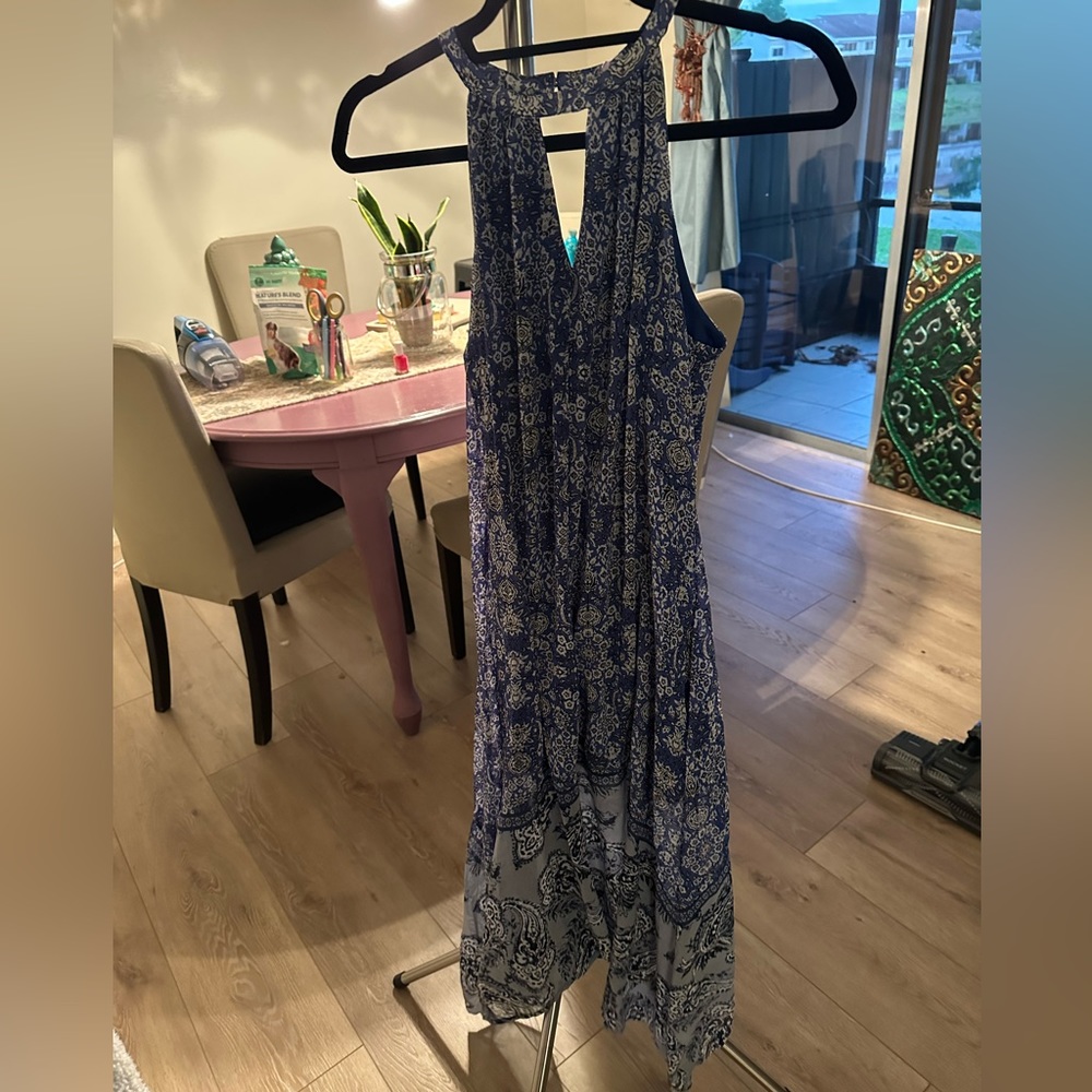 Francesca NWT Paisley Asymmetrical Sleeveless Dress